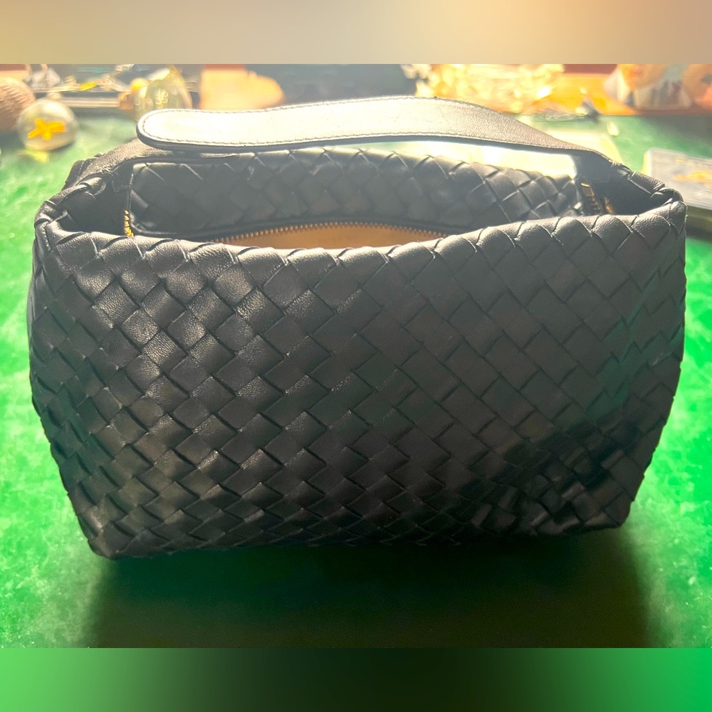 BOTTEGA VENETA
Nappa Intrecciato Cosmetic Case